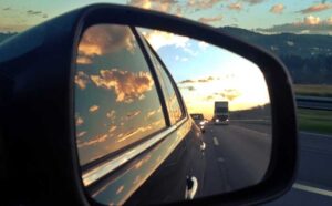 Car rearview image of traffic