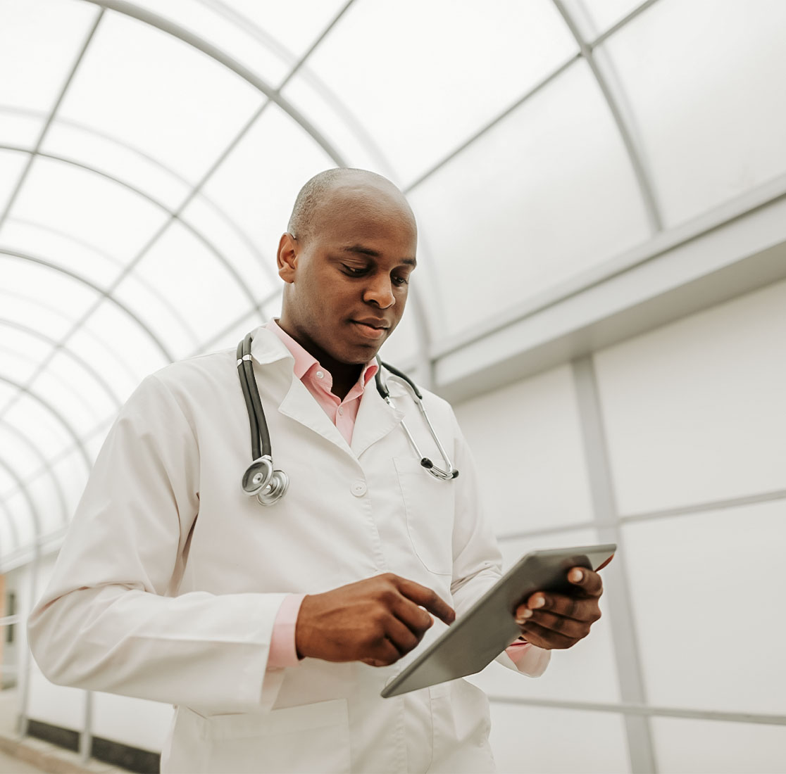 Industries Feature Cards Healthcare Desktop 1116x1100