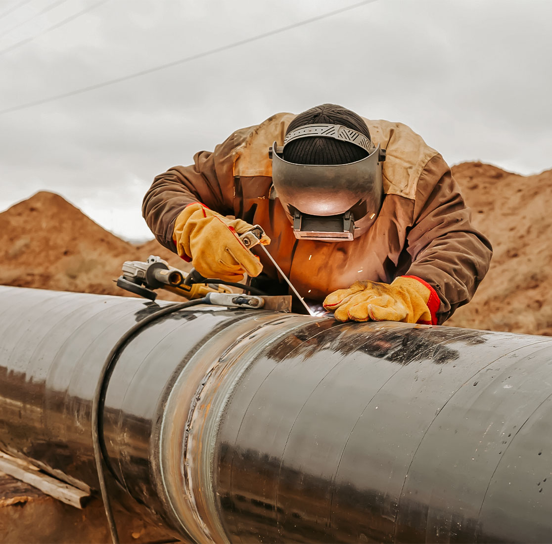 Industries Feature Cards Oil And Gas Desktop 1116x1100