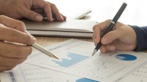 Customers using EHS reporting charts