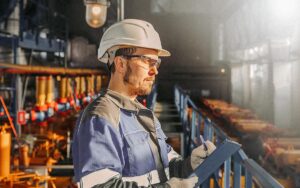The Mechanic The Repairman , Operator Production Gas, Oil, Gas Industry. Gas Conditioning Equipment And Valve Armature, The Engineer Controls The Equipment, Writes Notes.
