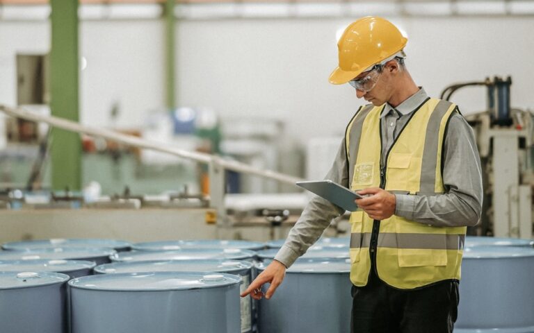 Ehs Pro Inspecting Containers
